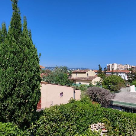 Appart 2 Pieces Independant Dans Villa Proche Centre Ville Au Calme Mandelieu Exterior foto